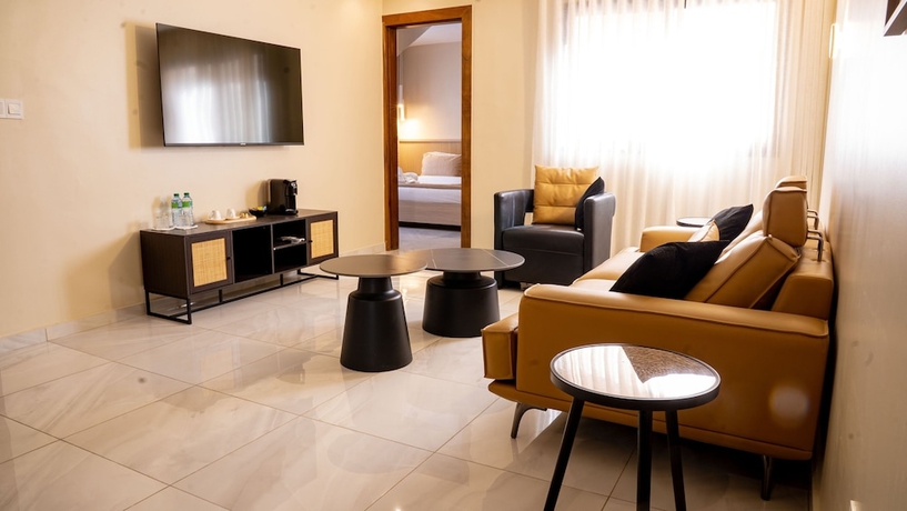 Imagen de la habitación del Hotel Kadiss. Foto 6