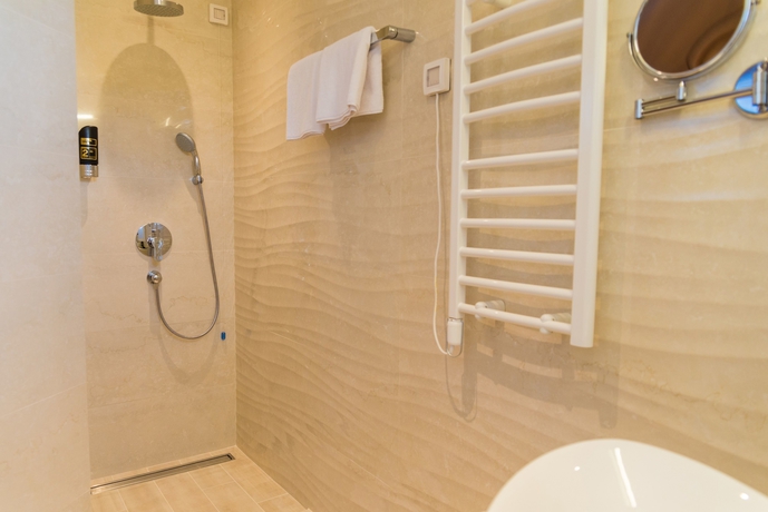 Imagen de la habitación del Hotel Kadmo By Aycon. Foto 17