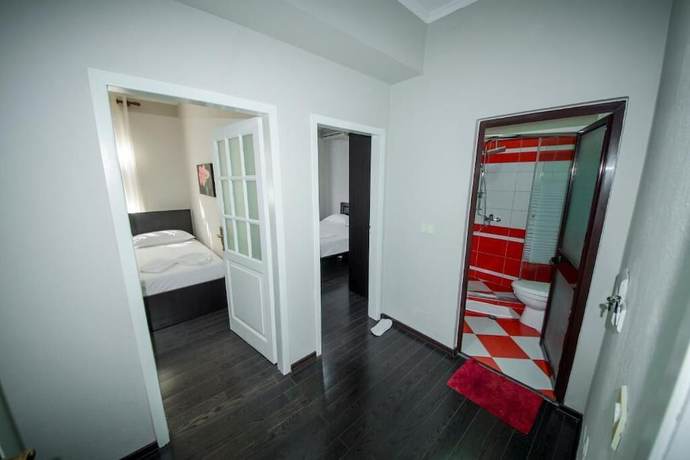Imagen de la habitación del Hotel Kadrisa. Foto 9