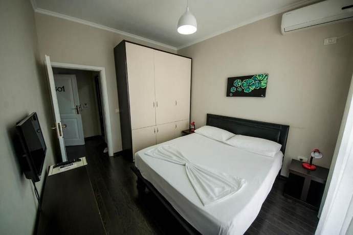 Imagen de la habitación del Hotel Kadrisa. Foto 12