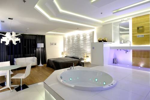 Imagen de la habitación del Hotel Kadrit, Cadrete. Foto 7