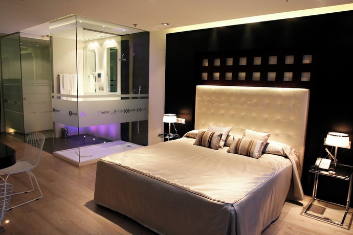 Imagen de la habitación del Hotel Kadrit, Cadrete. Foto 7