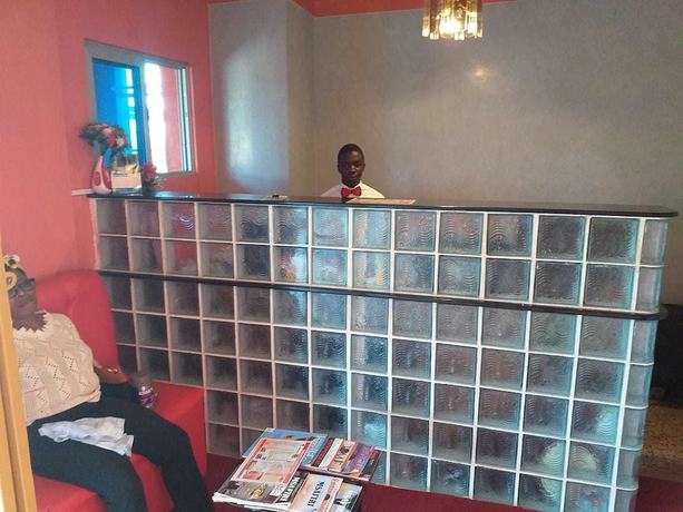 Imagen de los interiores del Hotel Kadz. Foto 18