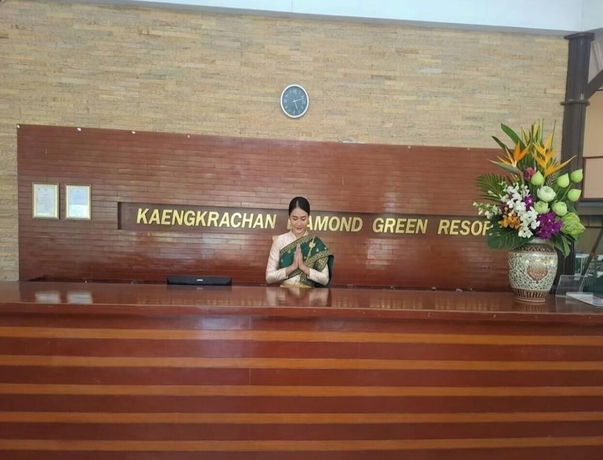 Imagen de los interiores del Hotel Kaengkrachan Diamond Green Resort. Foto 16