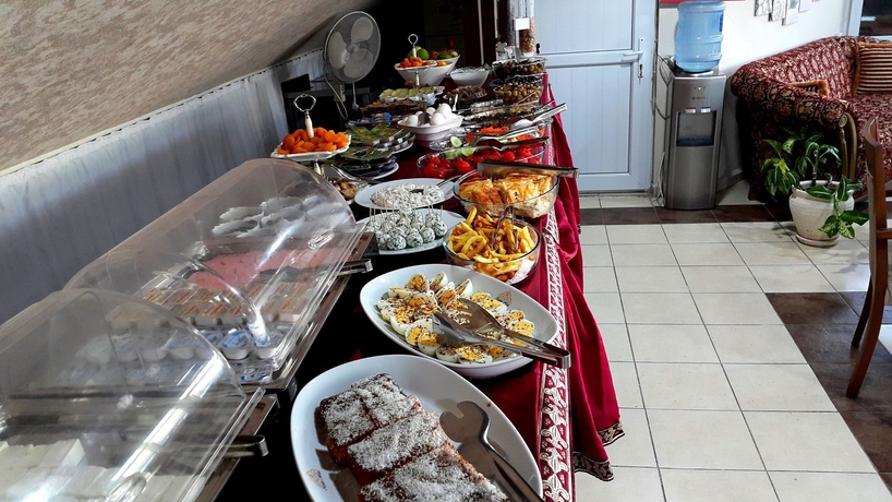 Imagen del bar/restaurante del Hotel Kaftan. Foto 6