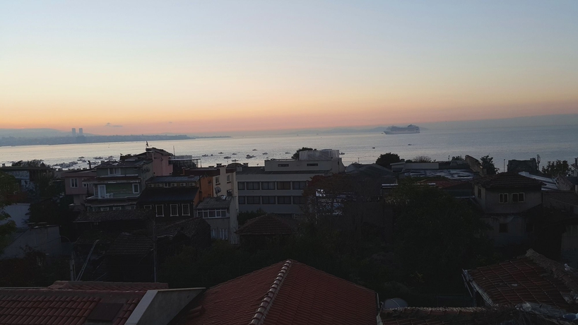 Imagen del bar/restaurante del Hotel Kaftan. Foto 10