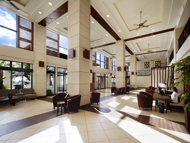 Imagen de los interiores del Hotel Kafuu Resort Fuchaku Condo. Foto 14