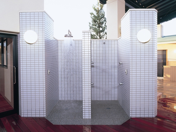 Imagen de la piscina del Hotel Kaga Kanko. Foto 12