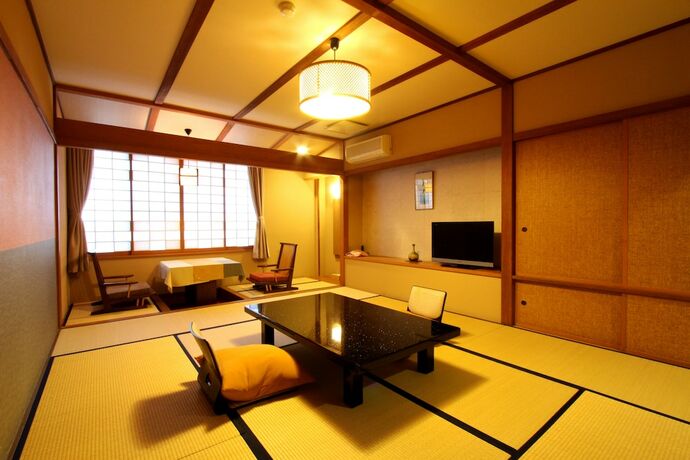 Imagen general del Hotel Kagiya The Annex Of Senoumi. Foto 11