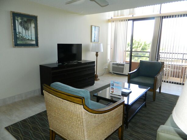 Imagen de la habitación del Hotel Kahana Villa. Foto 31