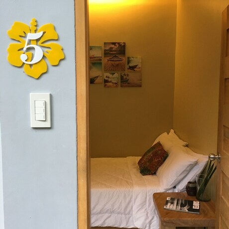 Imagen de la habitación del Hotel Kahanamoku Bed and Breakfast. Foto 19