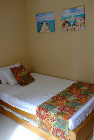 Imagen de la habitación del Hotel Kahanamoku Bed and Breakfast. Foto 26