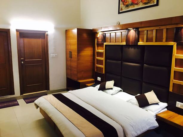 Imagen de la habitación del Hotel Kahkashan. Foto 12