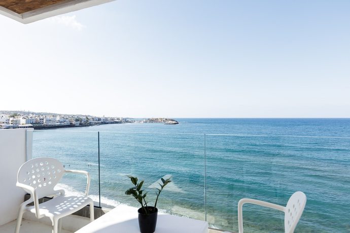 Imagen de los exteriores del Hotel Kahlua Sea View Suites. Foto 4