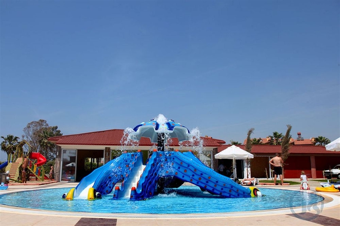 Imagen de la piscina del Hotel Kahya Resort - All Inclusive. Foto 16