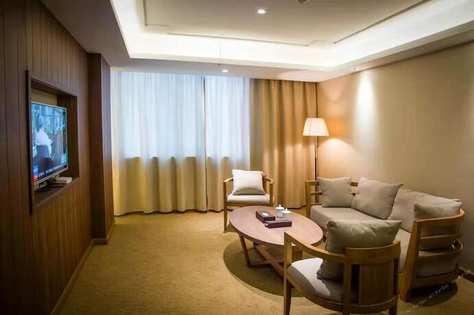 Imagen de la habitación del Hotel Kai Bin International. Foto 8