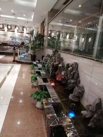 Imagen de los interiores del Hotel Kai Bin International. Foto 14