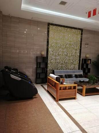 Imagen de los interiores del Hotel Kai Bin International. Foto 16