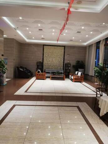 Imagen de los interiores del Hotel Kai Bin International. Foto 19