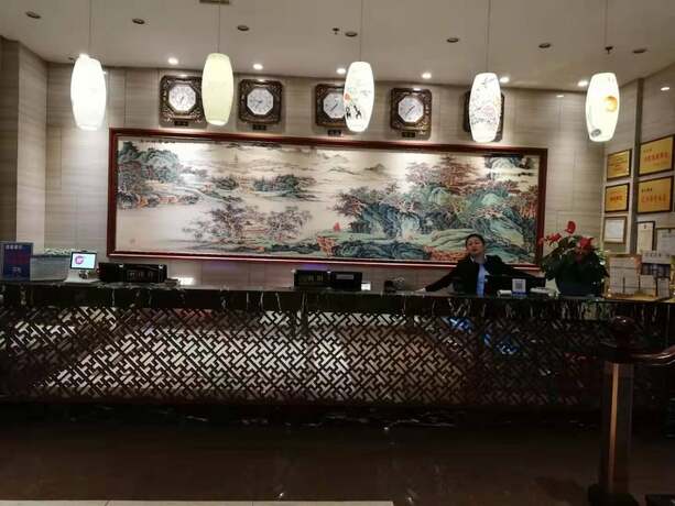 Imagen de los interiores del Hotel Kai Bin International. Foto 20