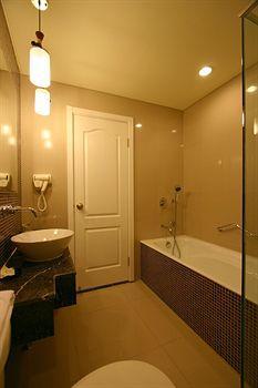 Imagen de la habitación del Hotel Kai Bo. Foto 5
