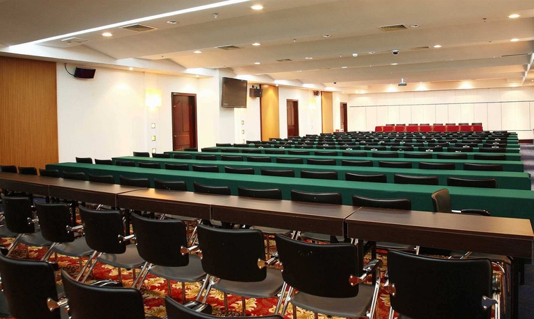 Imagen de los interiores del Hotel Kai Rong Du International. Foto 16