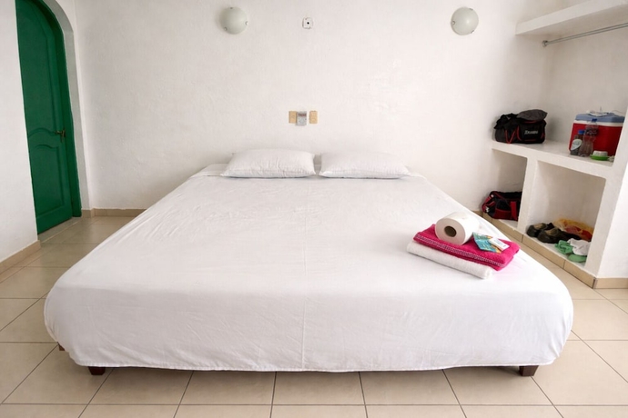 Imagen de la habitación del Hotel Kaia Beach. Foto 10