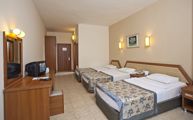 Imagen de la habitación del Hotel Kaia Coracesium. Foto 9