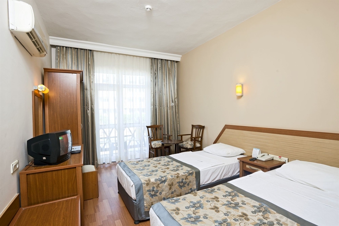 Imagen de la habitación del Hotel Kaia Coracesium. Foto 10