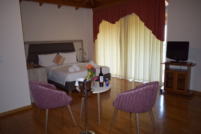 Imagen de la habitación del Hotel Kaiafas Lake. Foto 3