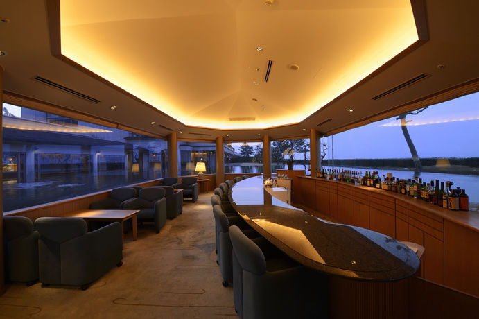 Imagen del bar/restaurante del Hotel Kaike Grand Tensui. Foto 5