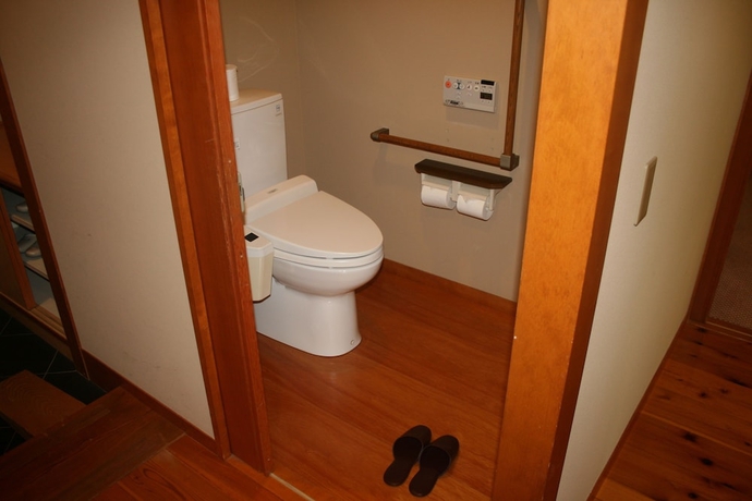 Imagen de la habitación del Hotel Kaike Onsen Tokoen. Foto 6