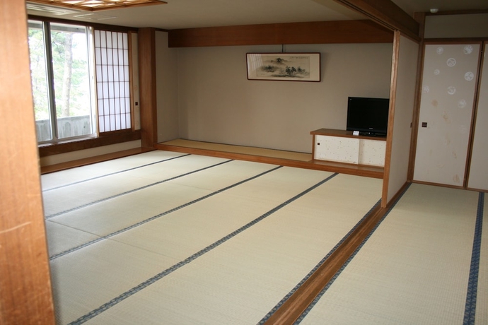 Imagen de la habitación del Hotel Kaike Onsen Tokoen. Foto 7