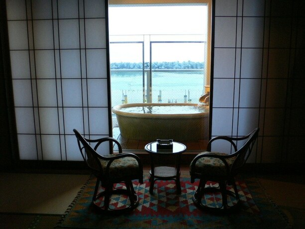 Imagen de la habitación del Hotel Kaike Shogetsu. Foto 16