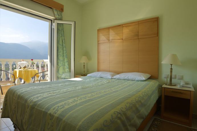Imagen de la habitación del Hotel Kaikis. Foto 13