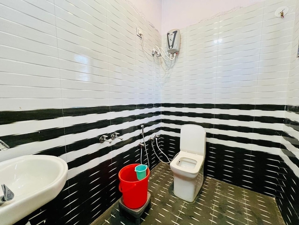 Imagen de la habitación del Hotel Kailash Inn. Foto 9
