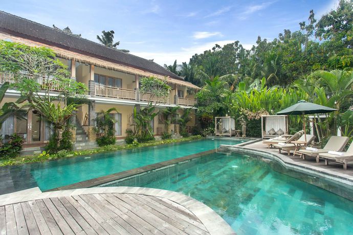 Imagen de la piscina del Hotel Kailash Suites Ubud. Foto 20