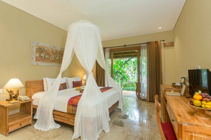 Imagen de la habitación del Hotel Kailash Suites Ubud. Foto 5