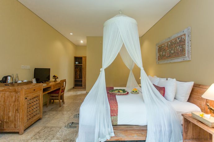 Imagen de la habitación del Hotel Kailash Suites Ubud. Foto 17