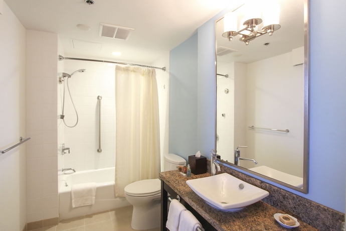 Imagen de la habitación del Hotel Kaimana Beach. Foto 8