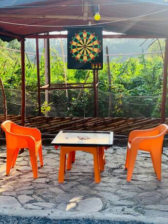 Imagen general del Hotel Kainaat A Riverside Homestay. Foto 2