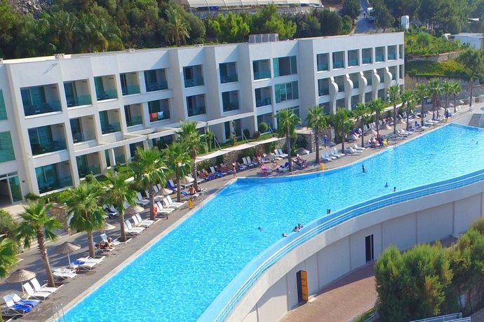 Imagen general del Hotel Kairaba Blue Dreams Resort. Foto 16