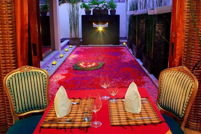 Imagen del bar/restaurante del Hotel Kaisa Villas Seminyak - Chse Certified. Foto 4