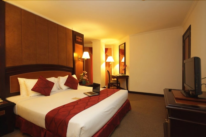 Imagen de la habitación del Hotel Kaisar. Foto 5