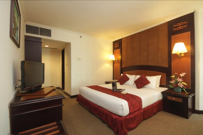 Imagen de la habitación del Hotel Kaisar. Foto 6