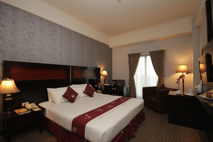 Imagen de la habitación del Hotel Kaisar. Foto 9