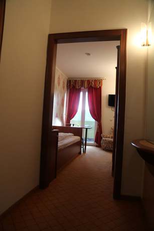 Imagen de la habitación del Hotel Kaiser Franz Josef. Foto 13