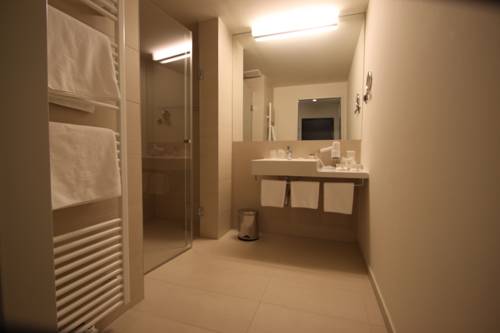 Imagen de la habitación del Hotel Kaiser Von &ouml;sterreich, Historik- Und Thermalhotel. Foto 3