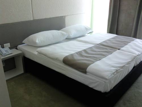 Imagen de la habitación del Hotel Kaiser Von &ouml;sterreich, Historik- Und Thermalhotel. Foto 11