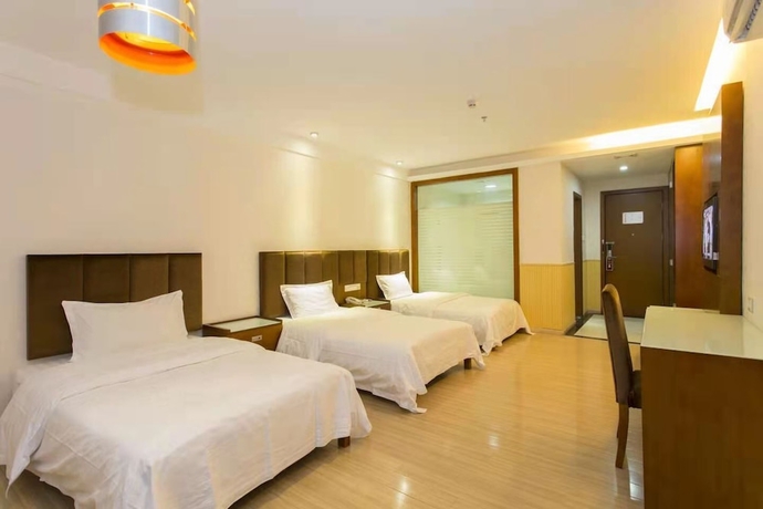 Imagen de la habitación del Hotel Kaiserdom Airport Branch. Foto 4